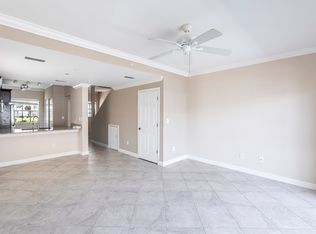 3351 N Key Dr APT 28, North Fort Myers, FL 33903