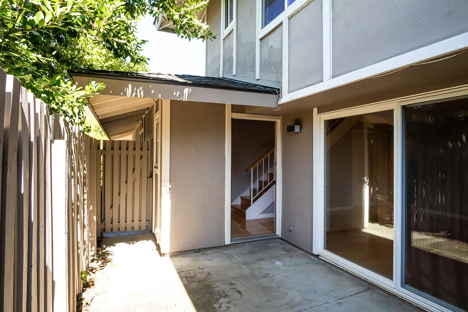 21092 Red Fir Ct photo 1
