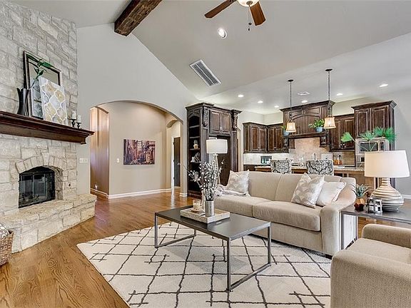 4th image of 15412 Meadow Vista Dr