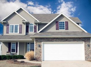 1005 8th St, Dallas Center, IA 50063