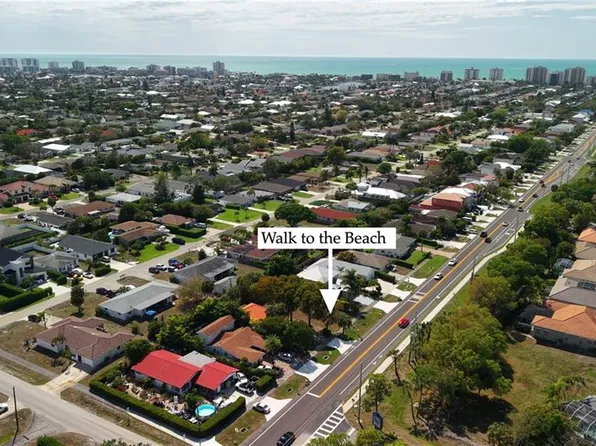 686 111th AVE N, NAPLES, FL 34108