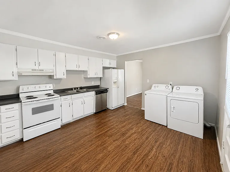 1A Lora Ln #1A — Photo 4