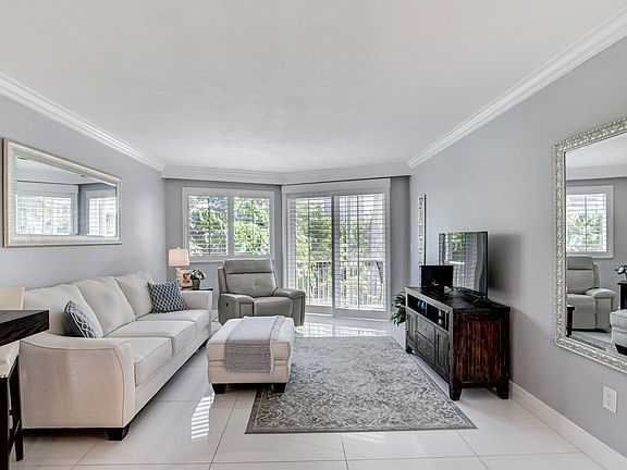 4th image of 2730 Banyan Rd APT 26