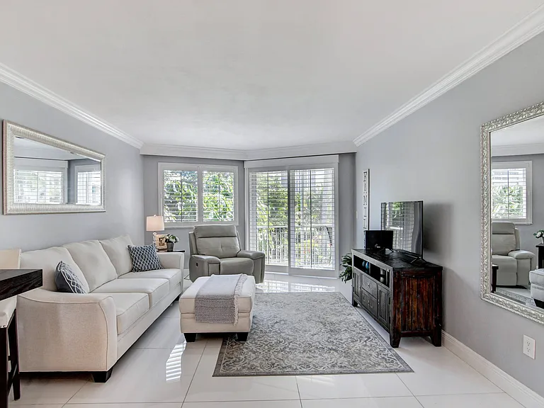 2730 Banyan Rd #26 — Photo 4