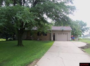 417 2nd Ave, Pemberton, MN 56078