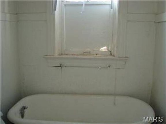 3914 Maffitt