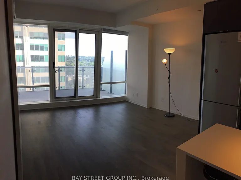 1 Bloor St E #1911 — Photo 10