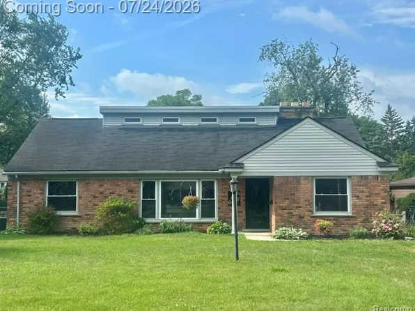 619 Lexington Blvd, Royal Oak, MI 48073