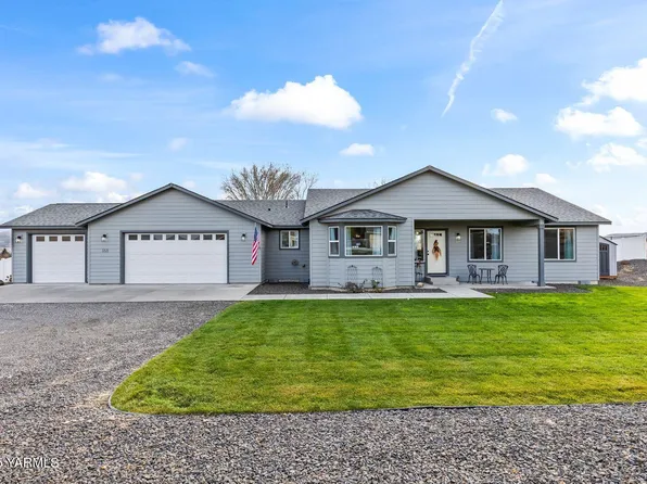 168 Wickstrom Ln, Selah, WA 98942