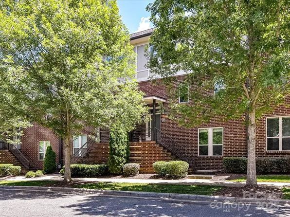 871 Academy St, Charlotte, NC 28205