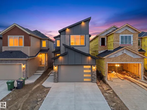 214 Crystal Creek Dr, Leduc, AB T9E 0X6