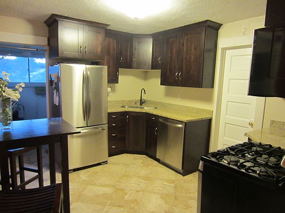 4th image of 427 E Westminster Ave