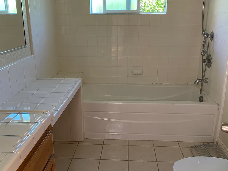 1260 Susan Ln — Photo 11