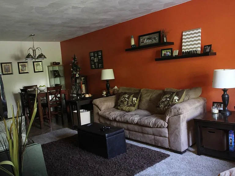 884 Hemlock Dr — Photo 13