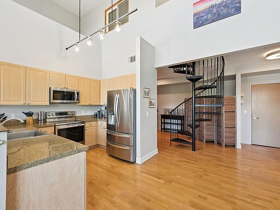 5th image of 5677 Park Pl #311A
