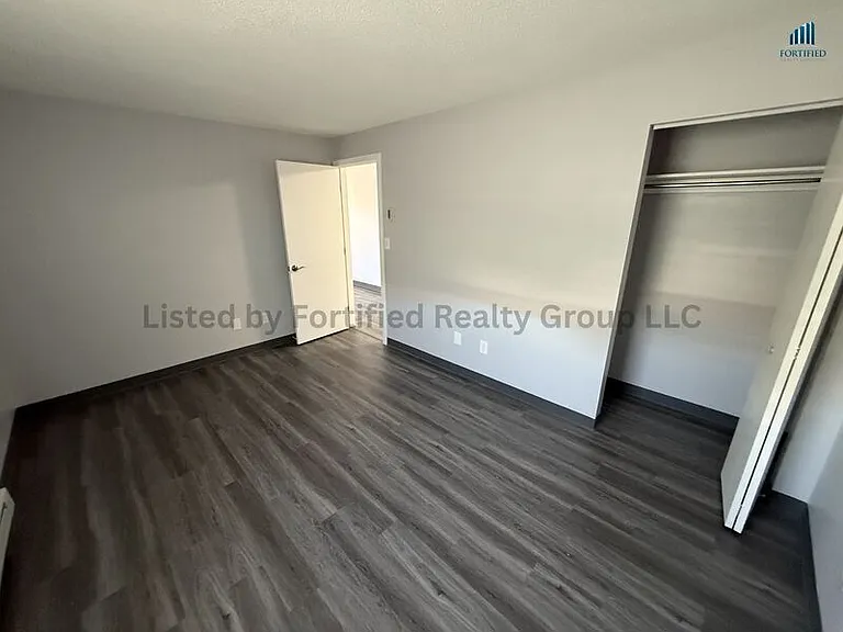 340 Buffinton St #5 — Photo 9