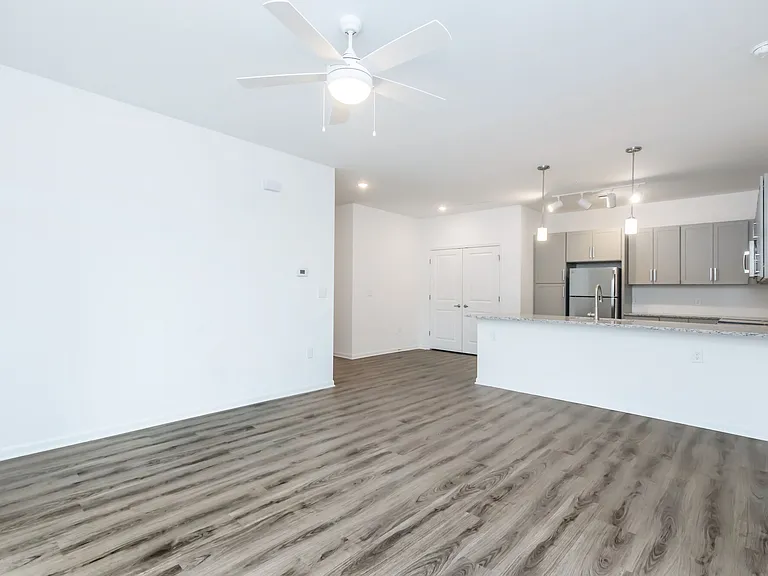 Sandpiper Terrace — Photo 11