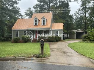 7413 Laketree Dr, Raleigh, NC 27615