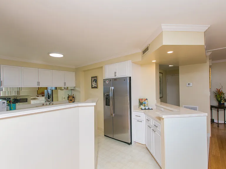 1910 Ala Moana Blvd #13A — Photo 21