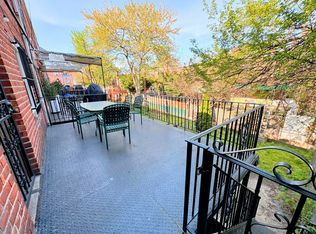 30-29 71st St #2A, East Elmhurst, NY 11370