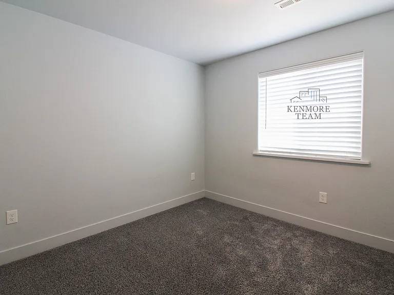 1006 Adams St #101-104 — Photo 12