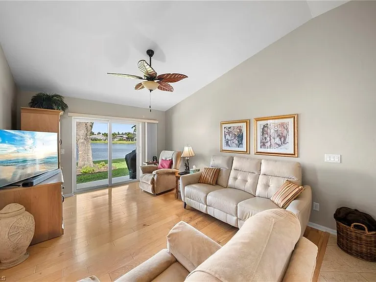 22361 Fountain Lakes Blvd — Photo 25