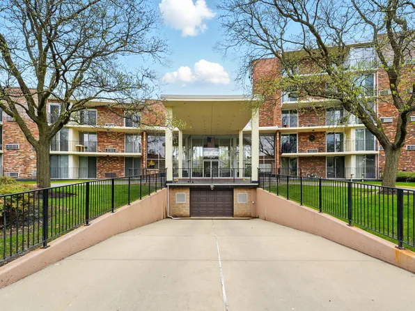 1150 E Jackson St APT 1J, Lombard, IL 60148