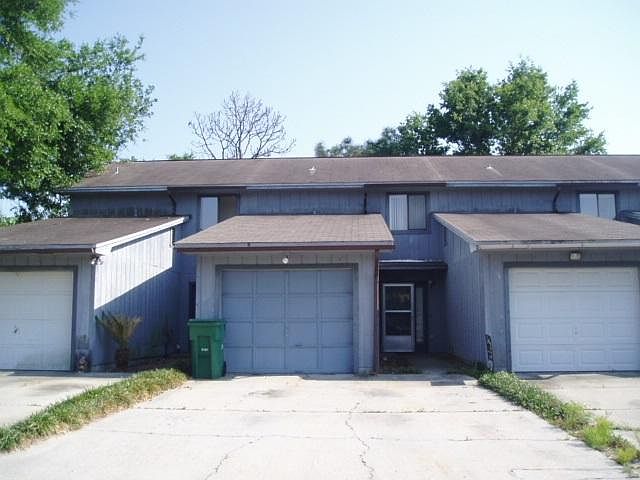 1st image of 912 Tokalon St