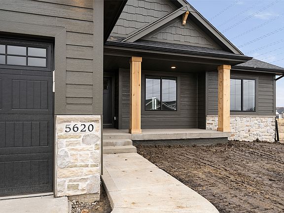 3rd image of 5620 163rd St