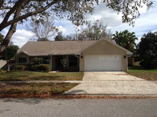 1st image of 321 Buttonwood Dr