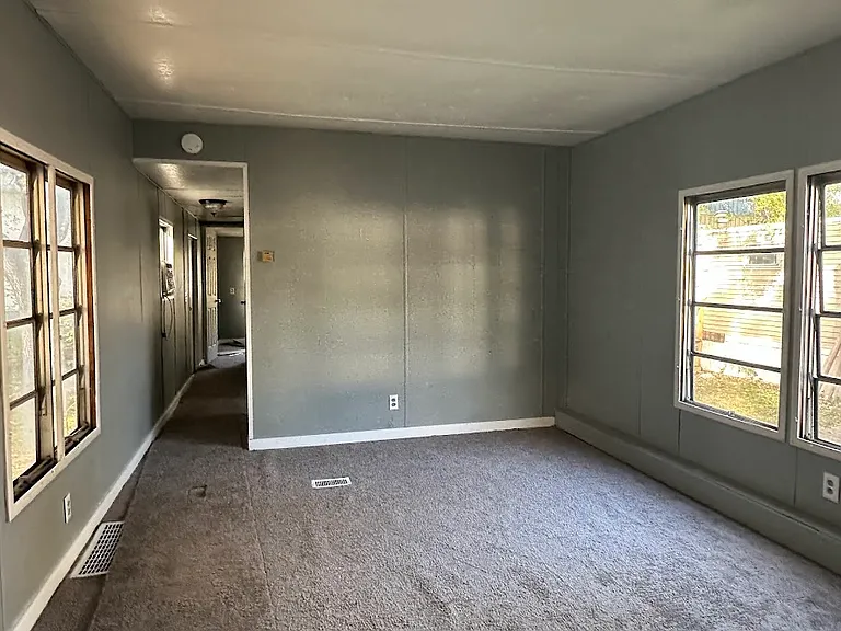 3625 S Douglas Ave #8 — Photo 9
