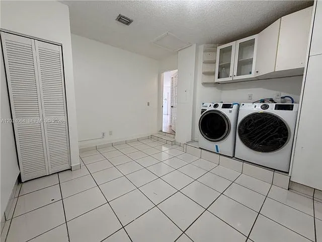 17221 SW 142nd Ct — Photo 16