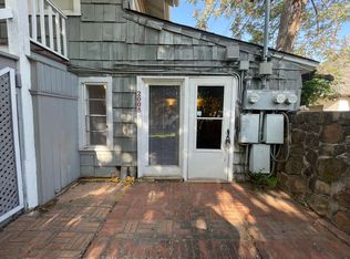 ((1/2 May's Rent)) Cozy 1 Bedroom 1 Bath Downstairs Unit Ready for Move-in ~ Fantastic Fort Worth..., Fort Worth, TX 76107