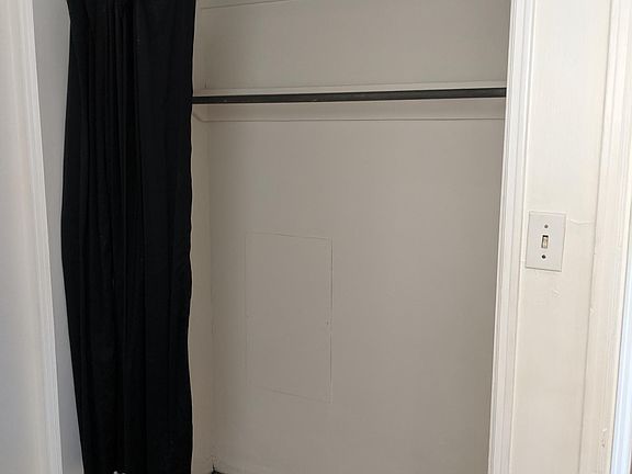 4th image of 34 Granada Ave APT 1
