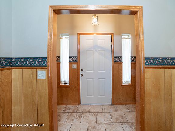 4th image of 6709 Deer Park Dr