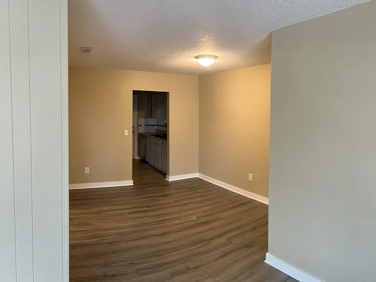5425 Hansel Ave #N-6 — Photo 2