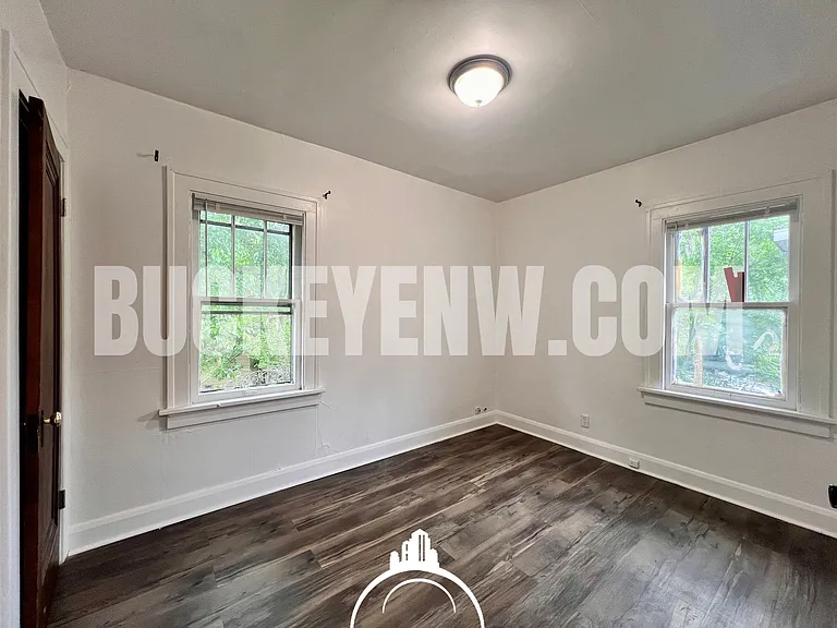 4158 Mayfield Dr — Photo 8