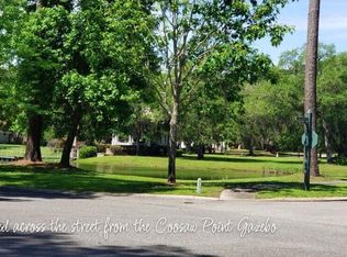 5 Flyway Dr, Beaufort, SC 29907