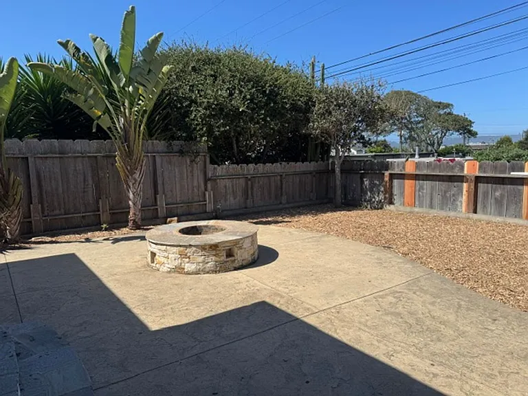 1726 Hilton St — Photo 4