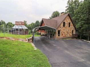 150 Mount Pleasant, South Huntingdon, PA 15089