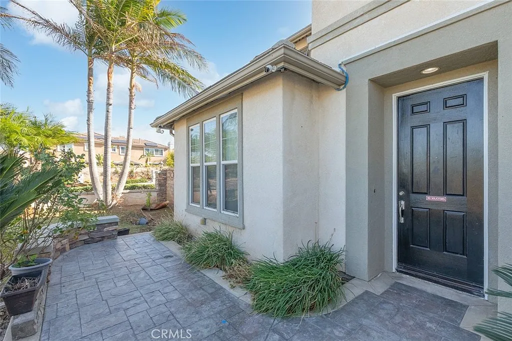 5 bed, 3.5 bath, 3563 sqft, $4,500 — Photo 4