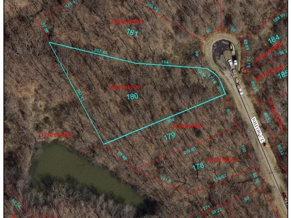 180 Willow Ct, Dahinda, IL 61428