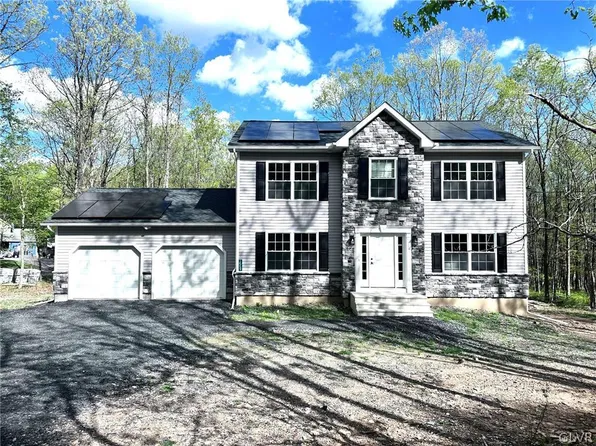 1569 Rocky Mountain Dr N, Effort, PA 18330