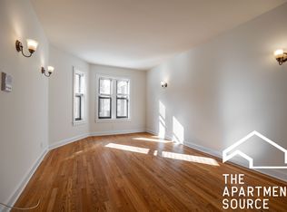 4032 N Ashland Ave #3W, Chicago, IL 60613