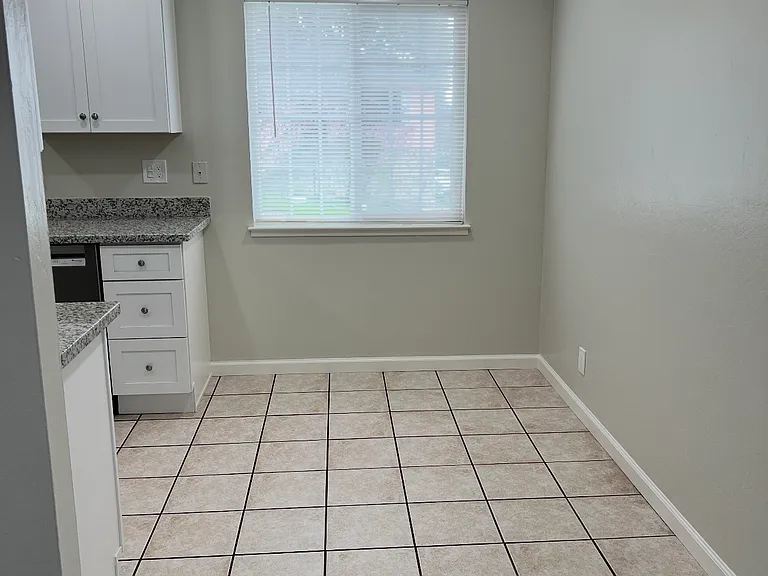 15880 Marcella St — Photo 10