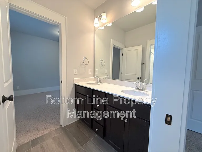 5218 Kelly St — Photo 19