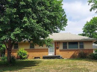 3906 Eckberg Dr, Brooklyn Center, MN 55429