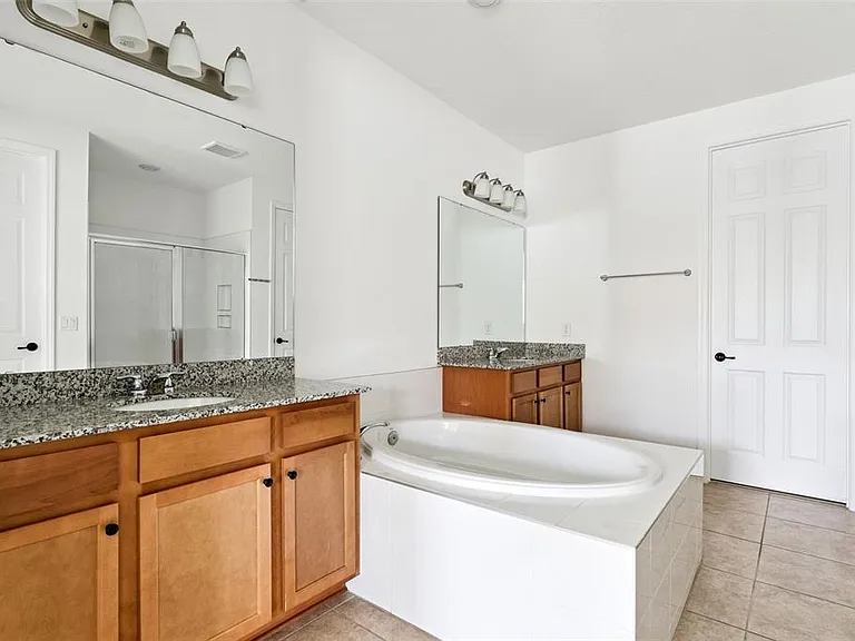 7530 Alpine Butterfly Ln — Photo 18
