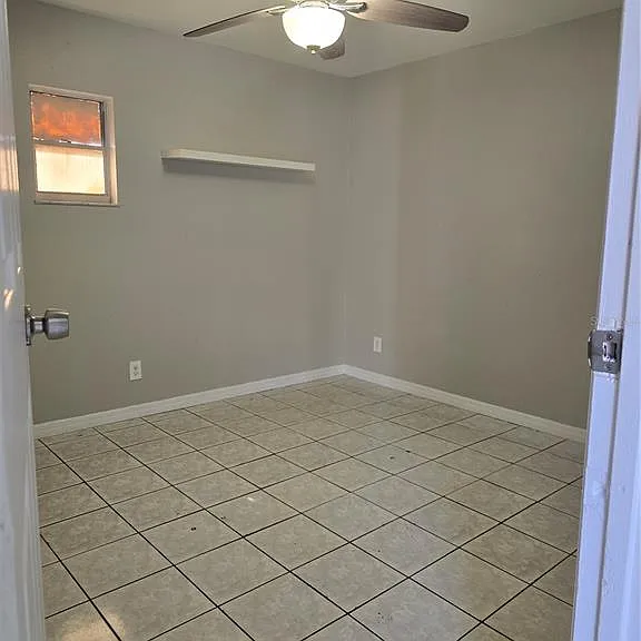 2306 W Saint Joseph St #2 — Photo 11