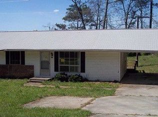 928 Dr Johns Rd, Westminster, SC 29693